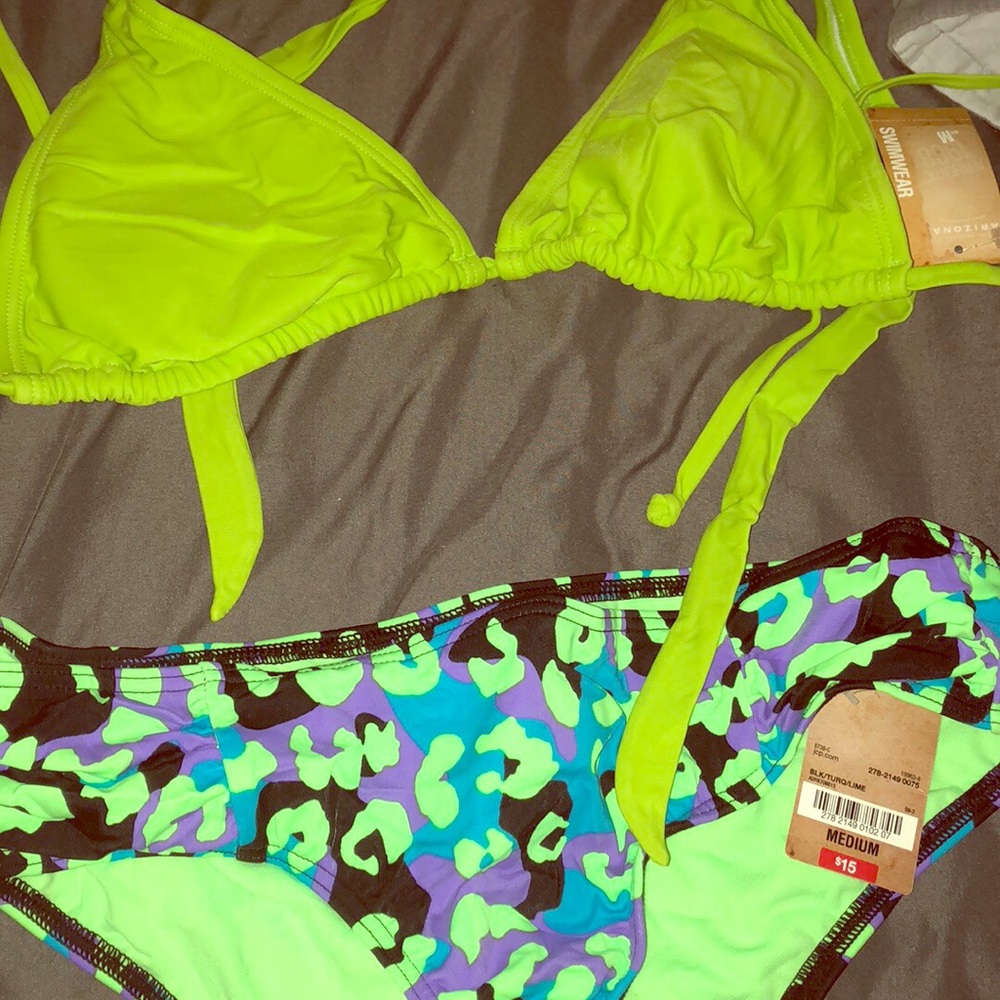 Bikini size medium